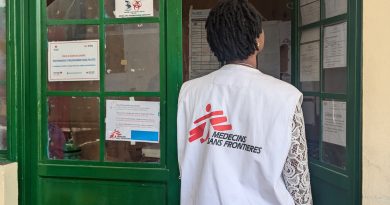 Uvira, Sud-Kivu: L’organisation MSF et les professionnels des médias en visite guidée au Centre de Traitement Choléra à l’HGR Uvira.