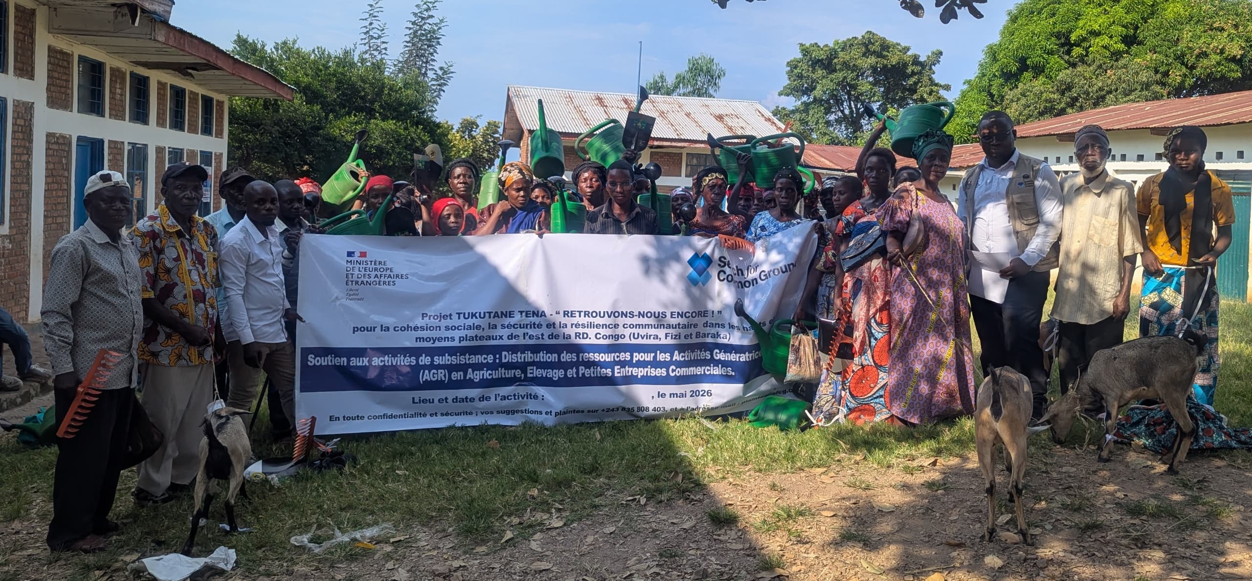 Sud-Kivu : des ménages déplacés de Kalungwe appuyés en AGR par Search For Common Ground pour renforcer leur résilience